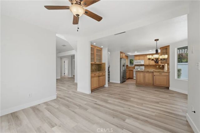 40502 Via Amapola, Murrieta, CA 92562