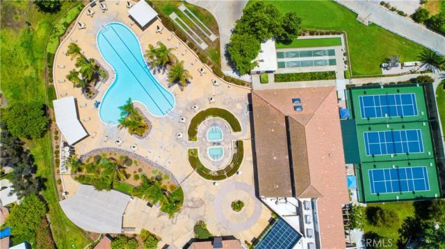 40502 Via Amapola, Murrieta, CA 92562