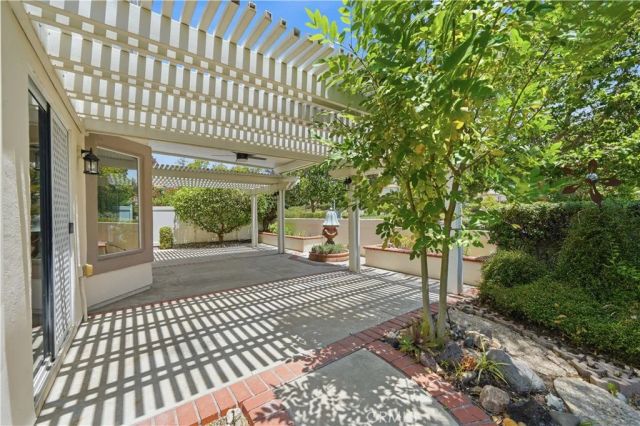 40502 Via Amapola, Murrieta, CA 92562