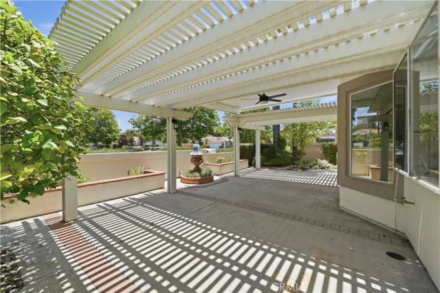 40502 Via Amapola, Murrieta, CA 92562