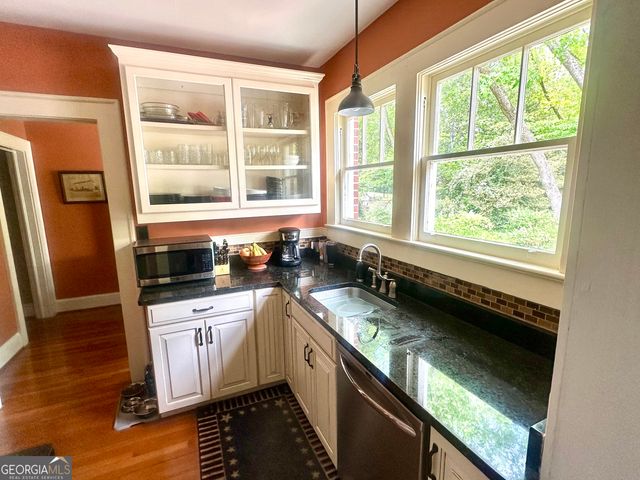 704 Woodland Drive, Griffin, GA 30224