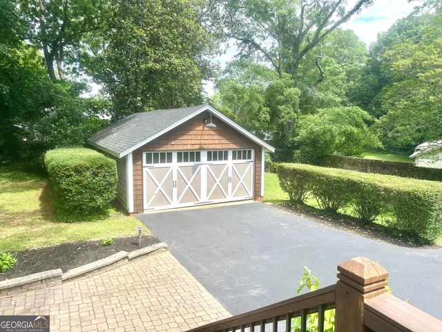704 Woodland Drive, Griffin, GA 30224