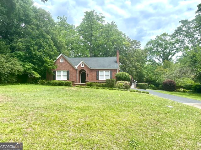 704 Woodland Drive, Griffin, GA 30224