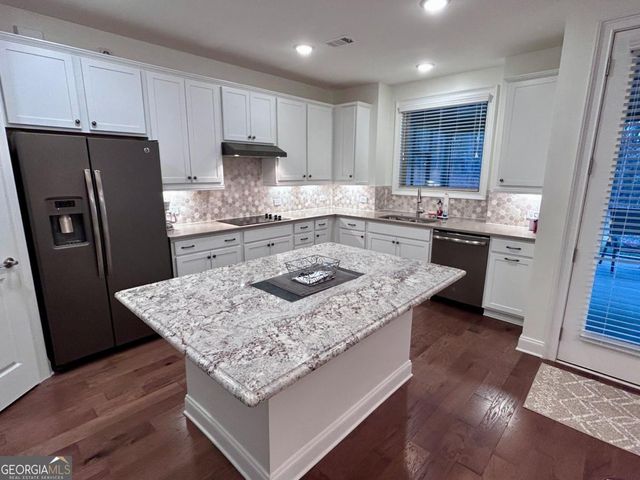 311 Honey Locust Court, Peachtree City, GA 30269