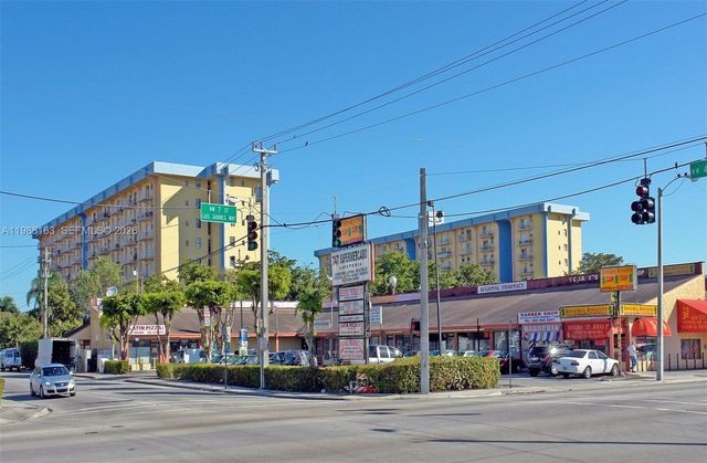 4685 NW 7th St, Miami, FL 33126