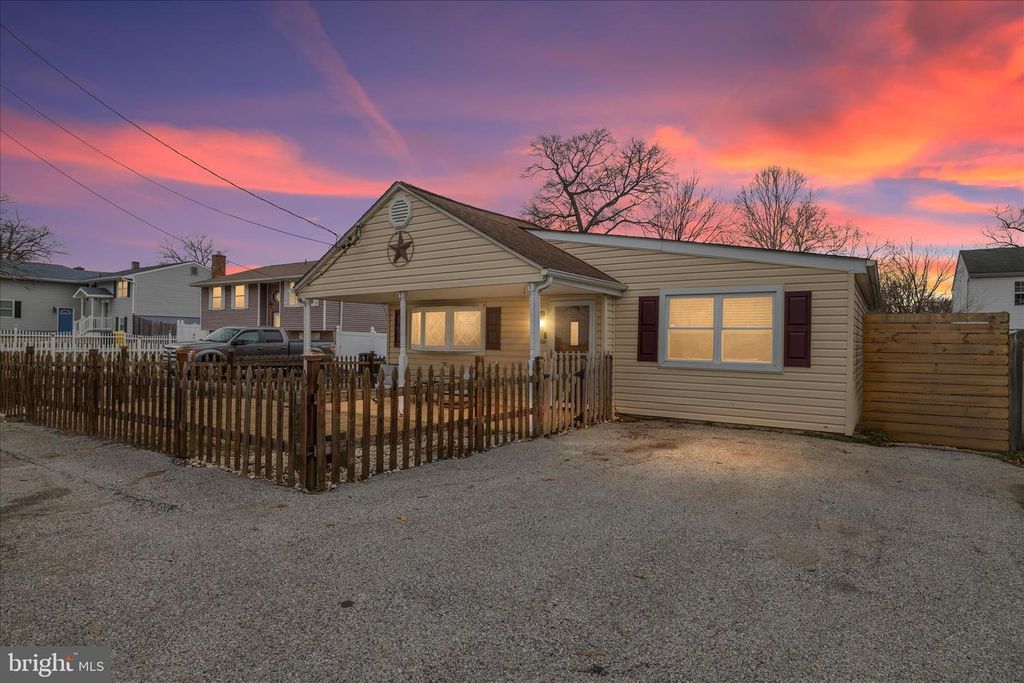 762 208TH ST, Pasadena, MD 21122