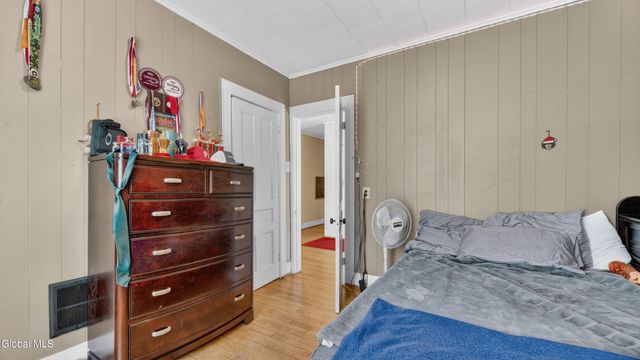 709 S Perry Street, Johnstown, NY 12095