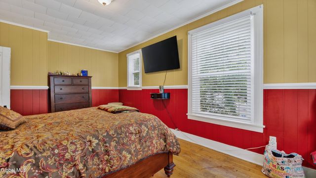 709 S Perry Street, Johnstown, NY 12095