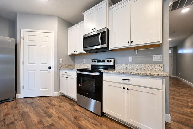927 Remington Green Drive SE, Palm Bay, FL 32909