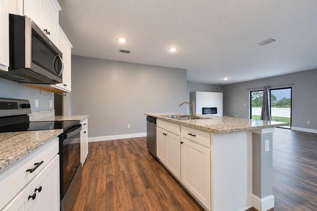 927 Remington Green Drive SE, Palm Bay, FL 32909