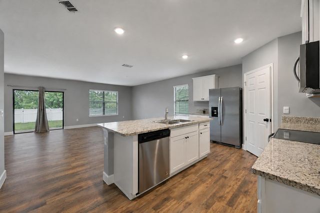 927 Remington Green Drive SE, Palm Bay, FL 32909