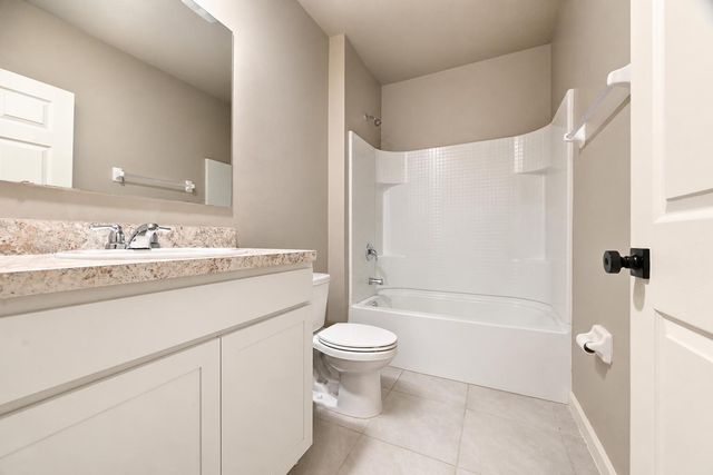927 Remington Green Drive SE, Palm Bay, FL 32909