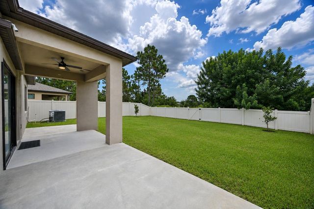 927 Remington Green Drive SE, Palm Bay, FL 32909