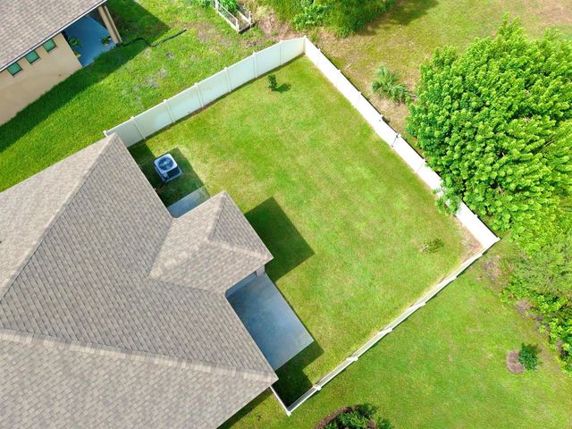927 Remington Green Drive SE, Palm Bay, FL 32909