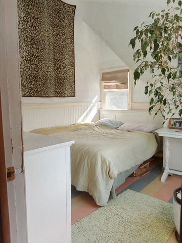 207 Topsfield Rd, Wenham, MA 01984