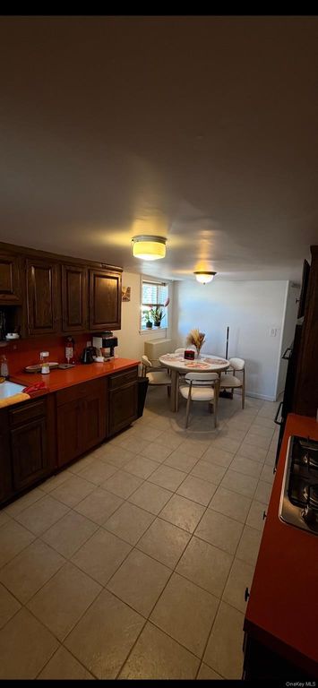 6046 69th Place Ground floor, Maspeth, NY 11378