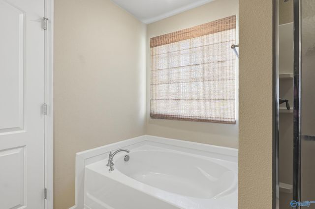 158 Gardengate Drive, Harvest, AL 35749