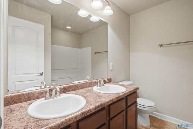 158 Gardengate Drive, Harvest, AL 35749