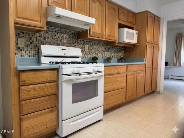 1115 S Saticoy Avenue, Ventura, CA 93004