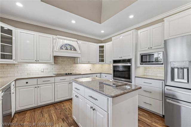 4000 Spring Mountain Drive, Fort Smith, AR 72916