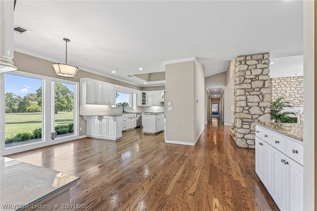 4000 Spring Mountain Drive, Fort Smith, AR 72916
