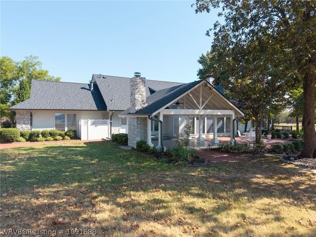 4000 Spring Mountain Drive, Fort Smith, AR 72916