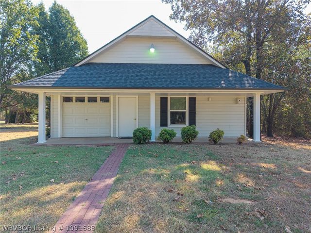 4000 Spring Mountain Drive, Fort Smith, AR 72916