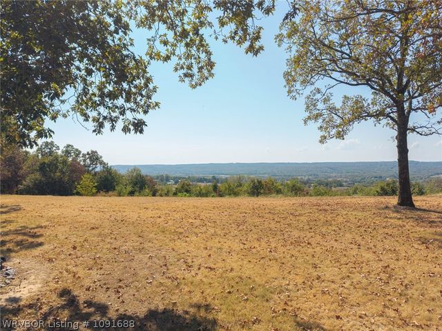 4000 Spring Mountain Drive, Fort Smith, AR 72916