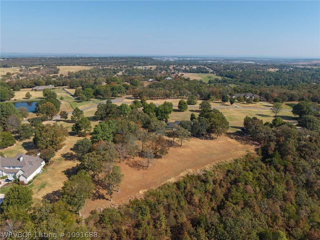 4000 Spring Mountain Drive, Fort Smith, AR 72916