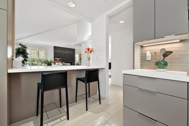 46335 Burroweed Lane, Palm Desert, CA 92260