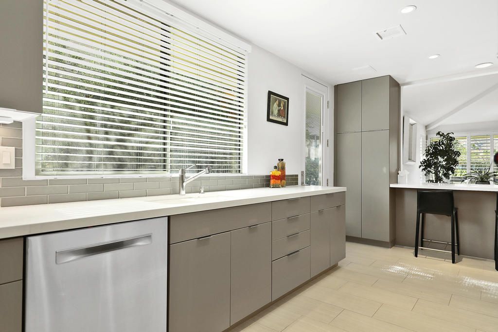 Image 31 of property listing at 46335 Burroweed Lane, Palm Desert, CA 92260