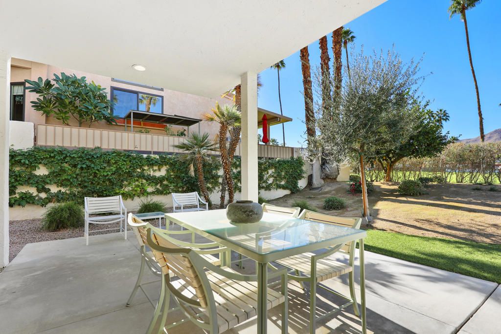 Image 35 of property listing at 46335 Burroweed Lane, Palm Desert, CA 92260