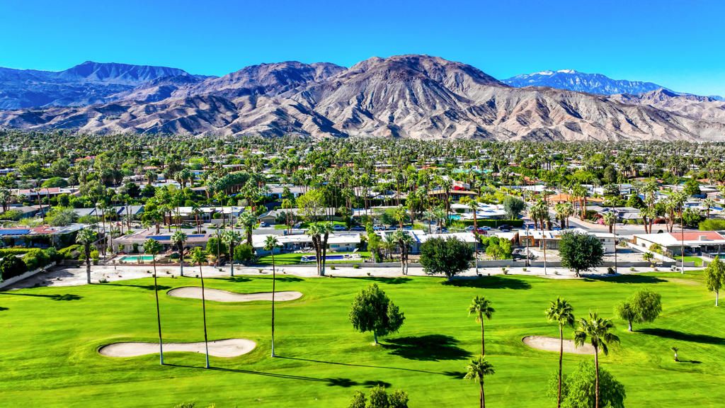 Image 46 of property listing at 46335 Burroweed Lane, Palm Desert, CA 92260