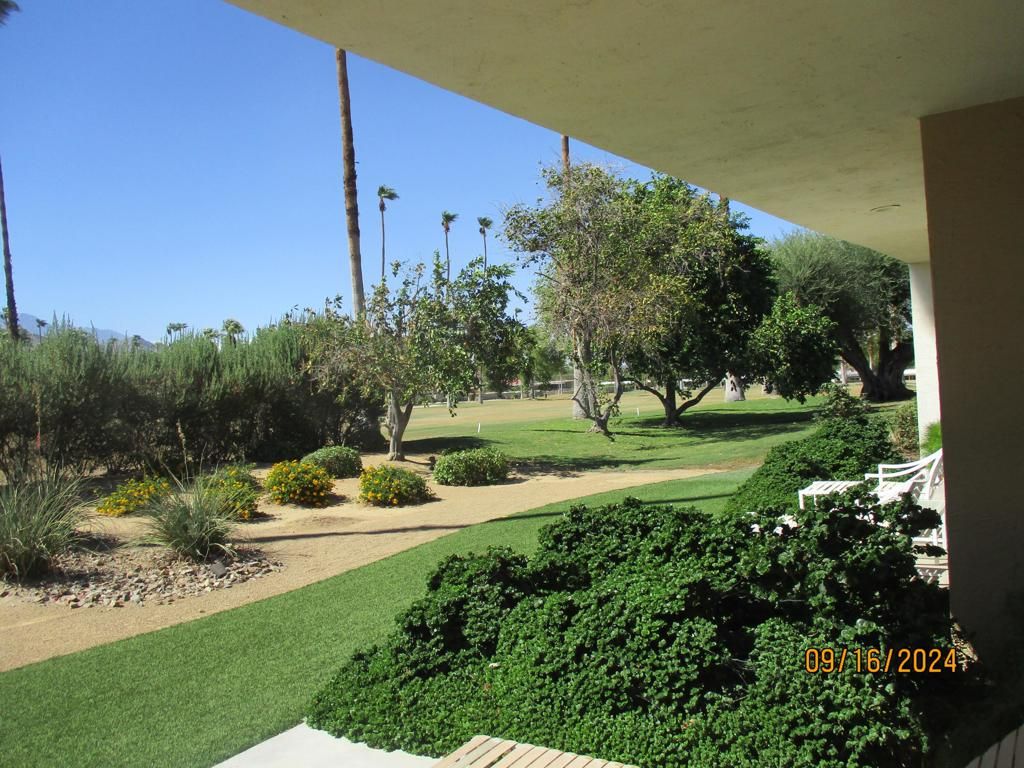 Image 61 of property listing at 46335 Burroweed Lane, Palm Desert, CA 92260