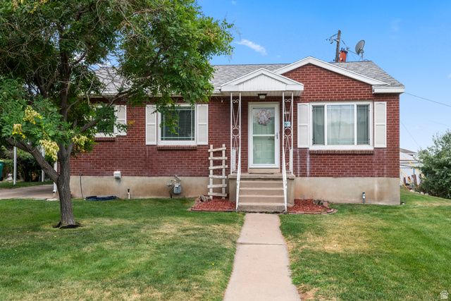 780 S BIRCH ST, Clearfield, UT 84015