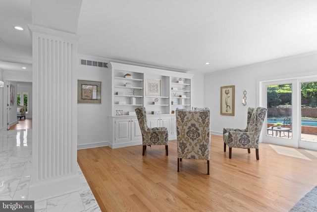 21 SPRINGTON POINTE DR, Newtown Square, PA 19073