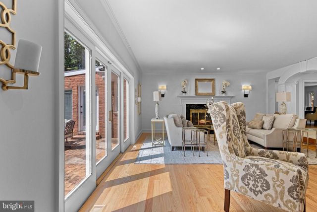 21 SPRINGTON POINTE DR, Newtown Square, PA 19073