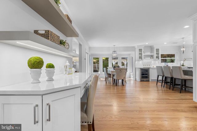 21 SPRINGTON POINTE DR, Newtown Square, PA 19073