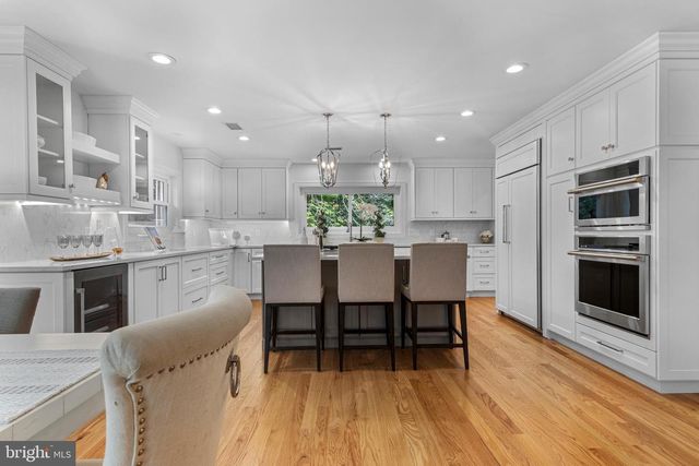 21 SPRINGTON POINTE DR, Newtown Square, PA 19073