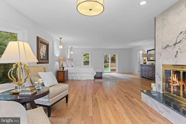 21 SPRINGTON POINTE DR, Newtown Square, PA 19073