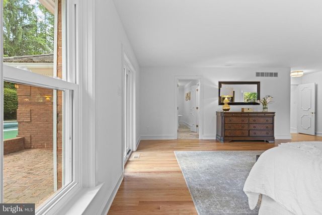 21 SPRINGTON POINTE DR, Newtown Square, PA 19073