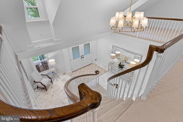 21 SPRINGTON POINTE DR, Newtown Square, PA 19073