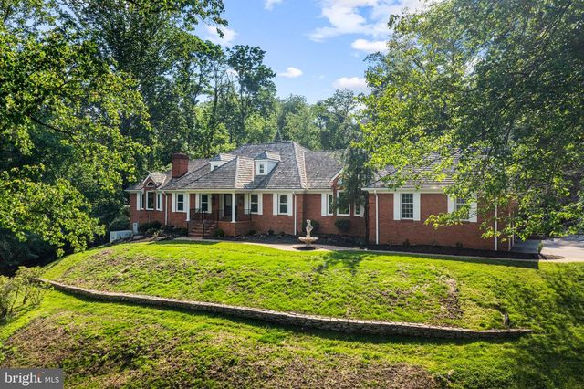 21 SPRINGTON POINTE DR, Newtown Square, PA 19073