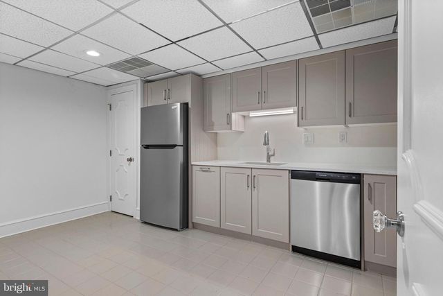 21 SPRINGTON POINTE DR, Newtown Square, PA 19073
