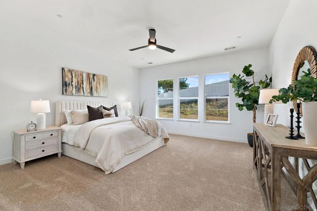 1748 Ishihara Rd, Vista, CA 92084