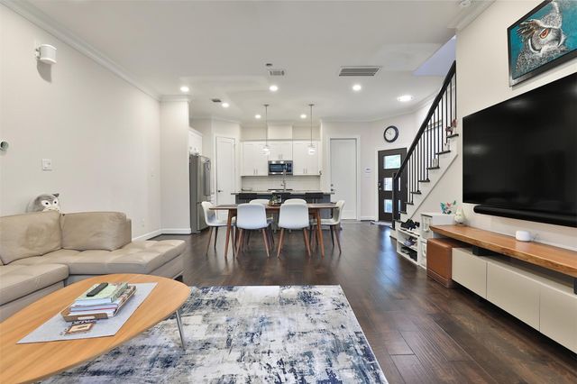 845 Fisher Street A, Houston, TX 77018