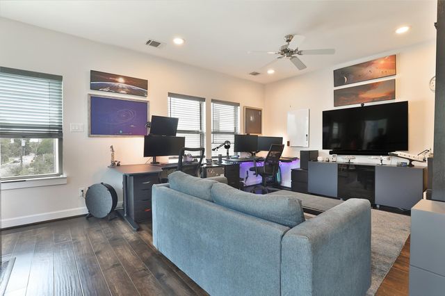 845 Fisher Street A, Houston, TX 77018