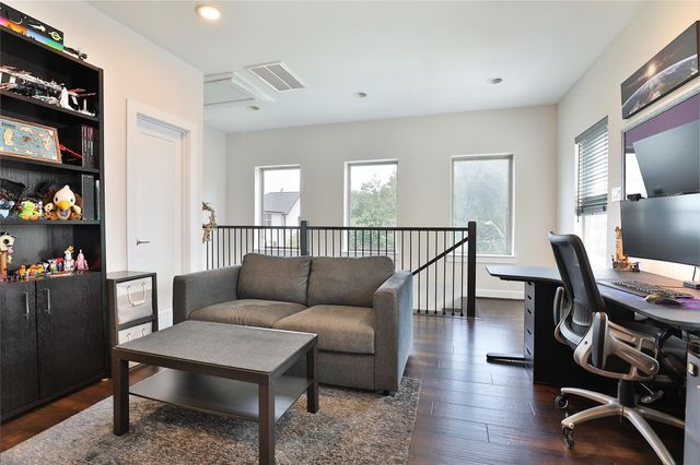 845 Fisher Street A, Houston, TX 77018