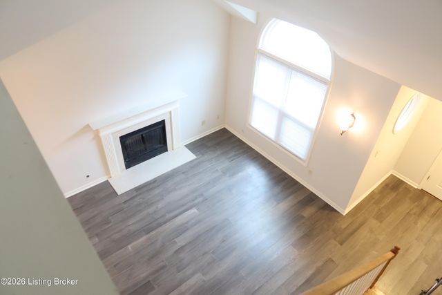 4809 Fairway Pointe Ct, Louisville, KY 40241