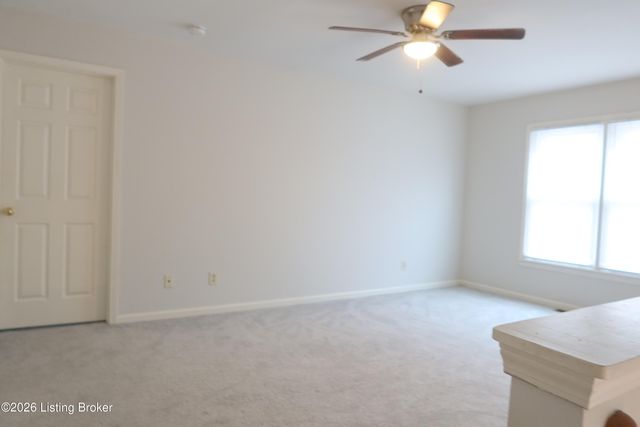 4809 Fairway Pointe Ct, Louisville, KY 40241